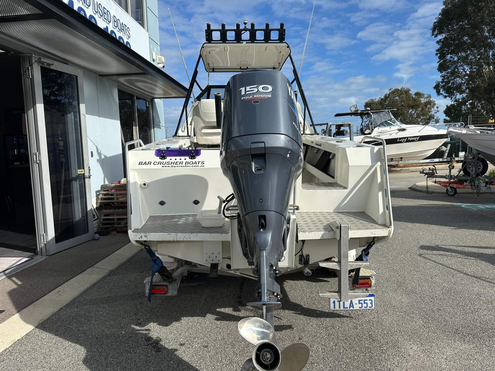 Bar Crusher 560C - Now called the 610C -Powered by a Yamaha 150 HP