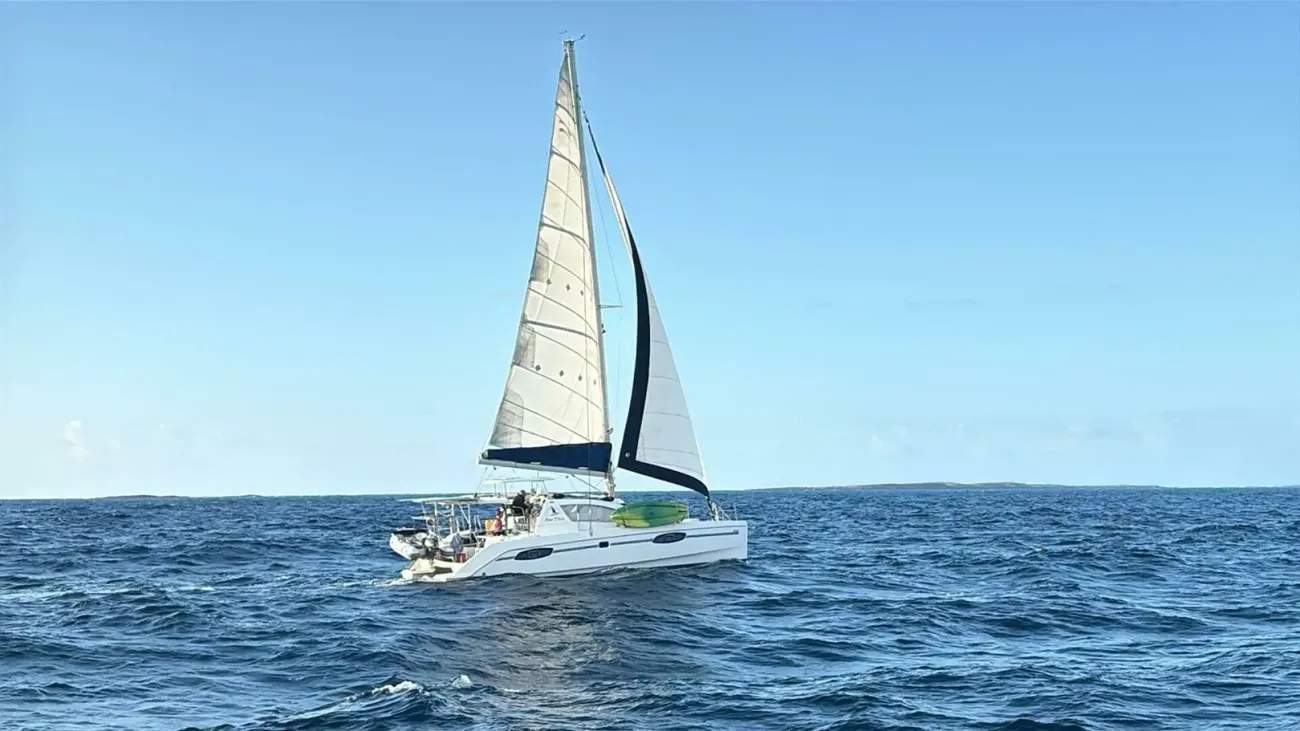 Leopard Catamarans 39