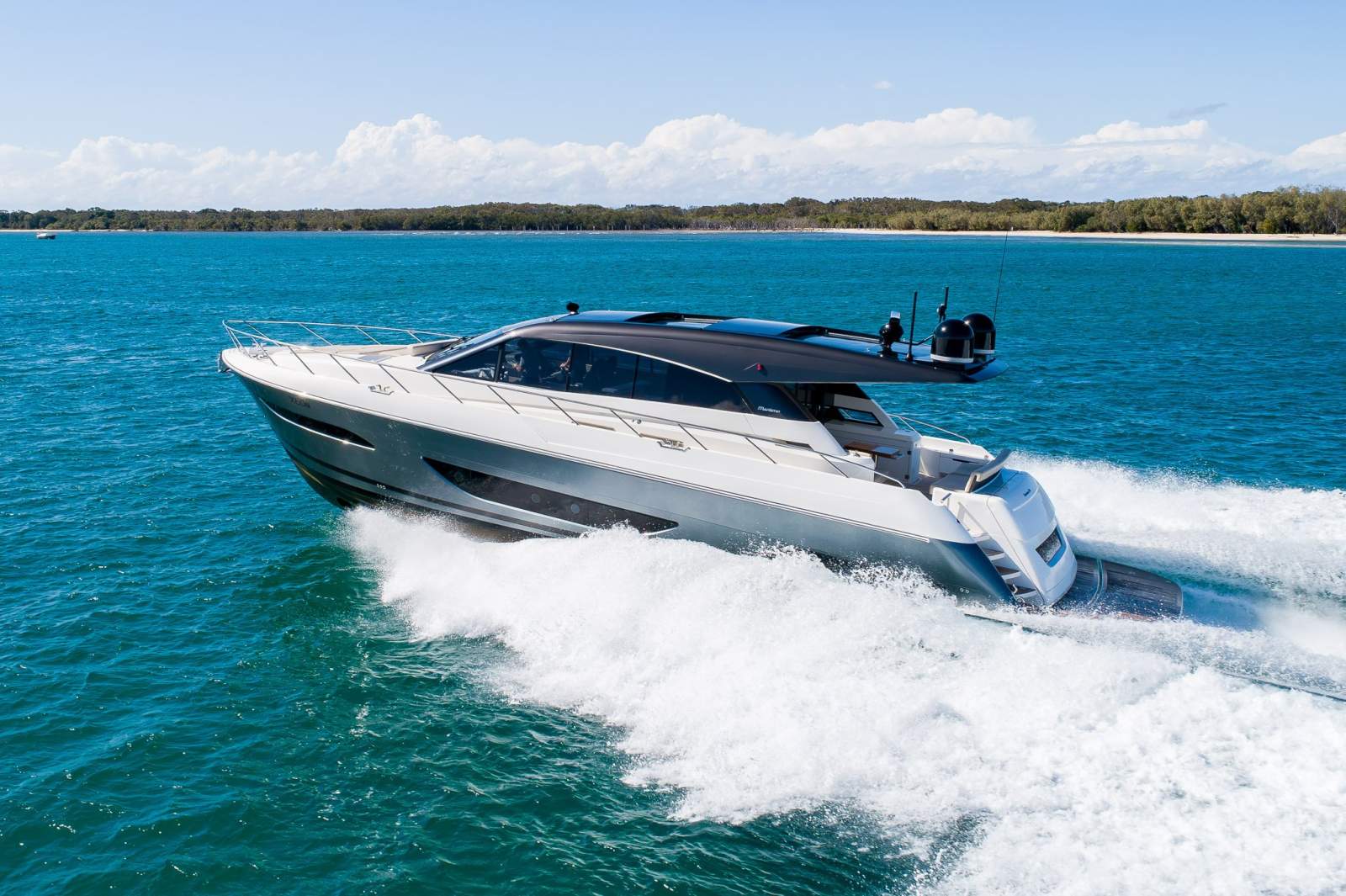 Maritimo X60