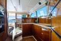 Riviera 47 Flybridge - Hydraulic swim platform