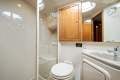 Riviera 47 Flybridge - Hydraulic swim platform