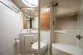 Riviera 47 Flybridge - Hydraulic swim platform