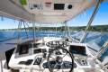 Riviera 47 Flybridge - Hydraulic swim platform