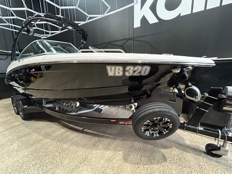 Chaparral 23 SSI IB Bowrider