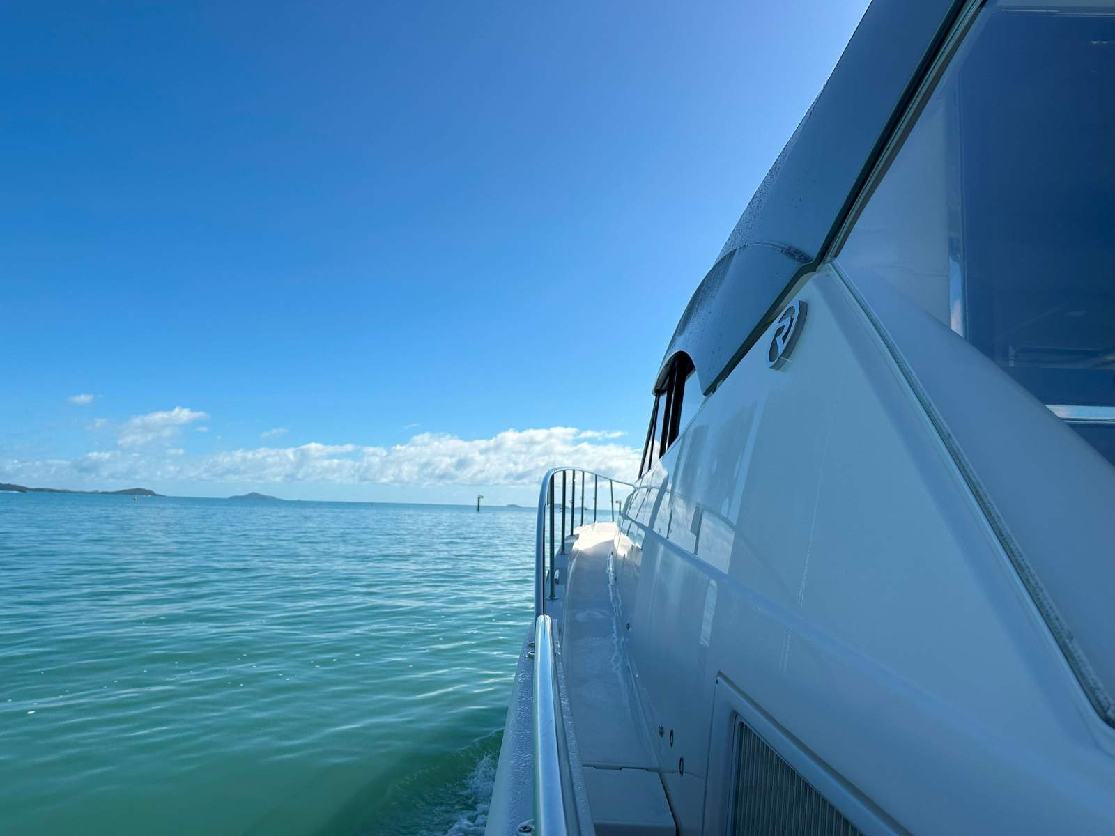 6000 Platinum Riviera 6000 Sport Yacht Platinum Edition Boat Brokers of Tasmania