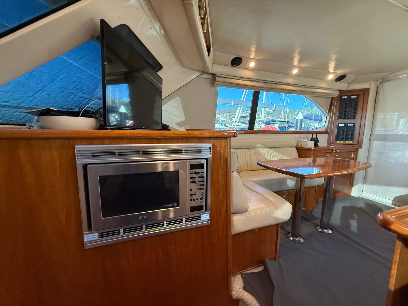 Riviera 37 Open Flybridge Platinum – RUBICON II