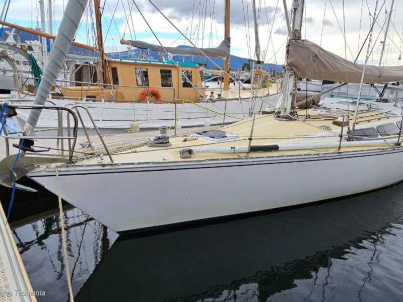 Adams 12
