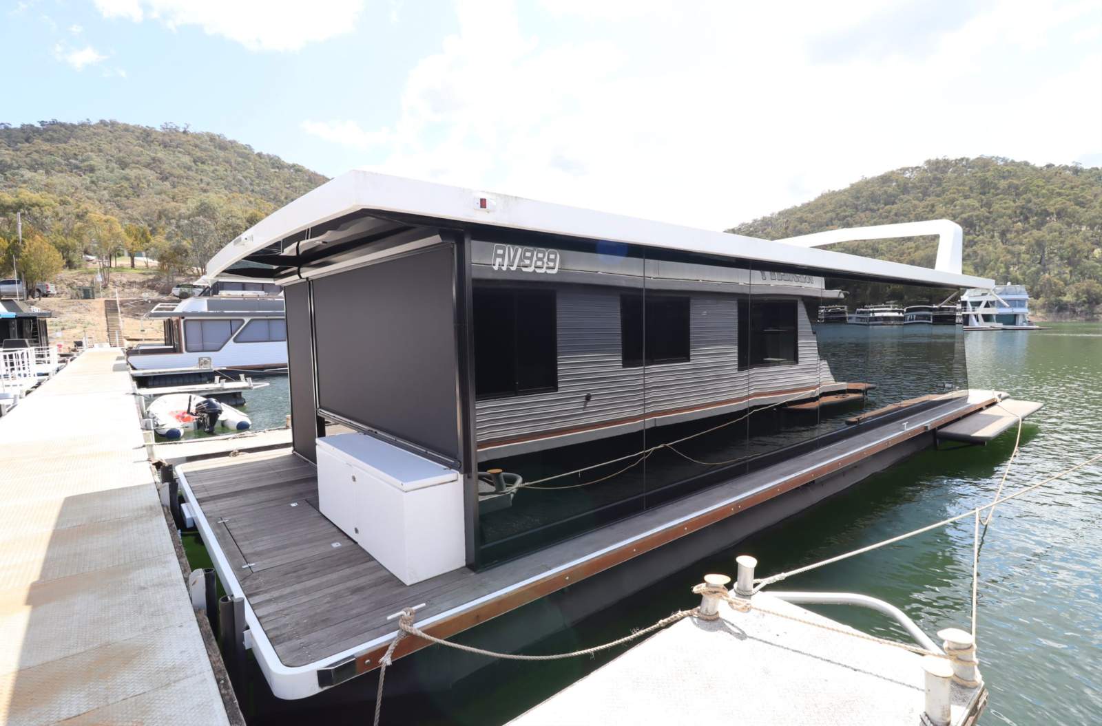 DAY BOAT