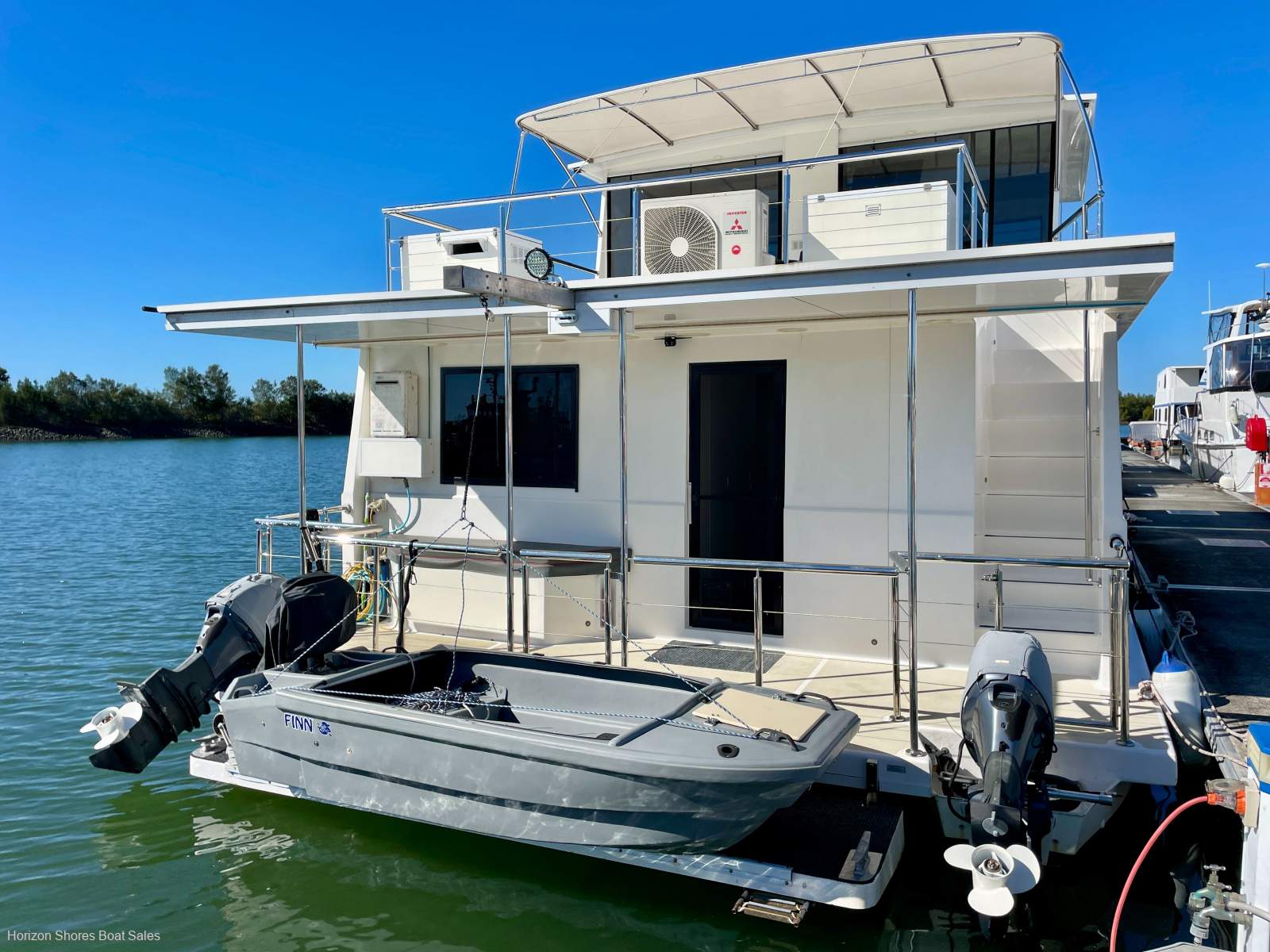 Sunstar Twin deck Catamaran Houseboat