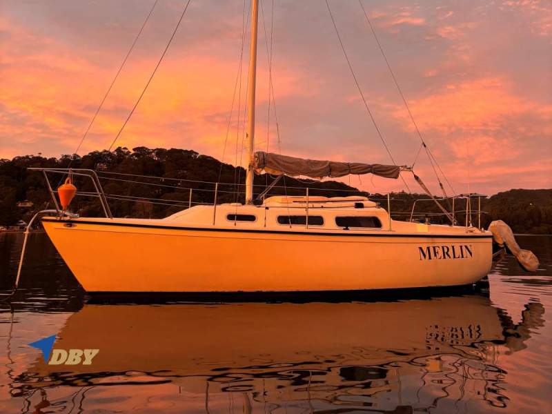 Catalina 25