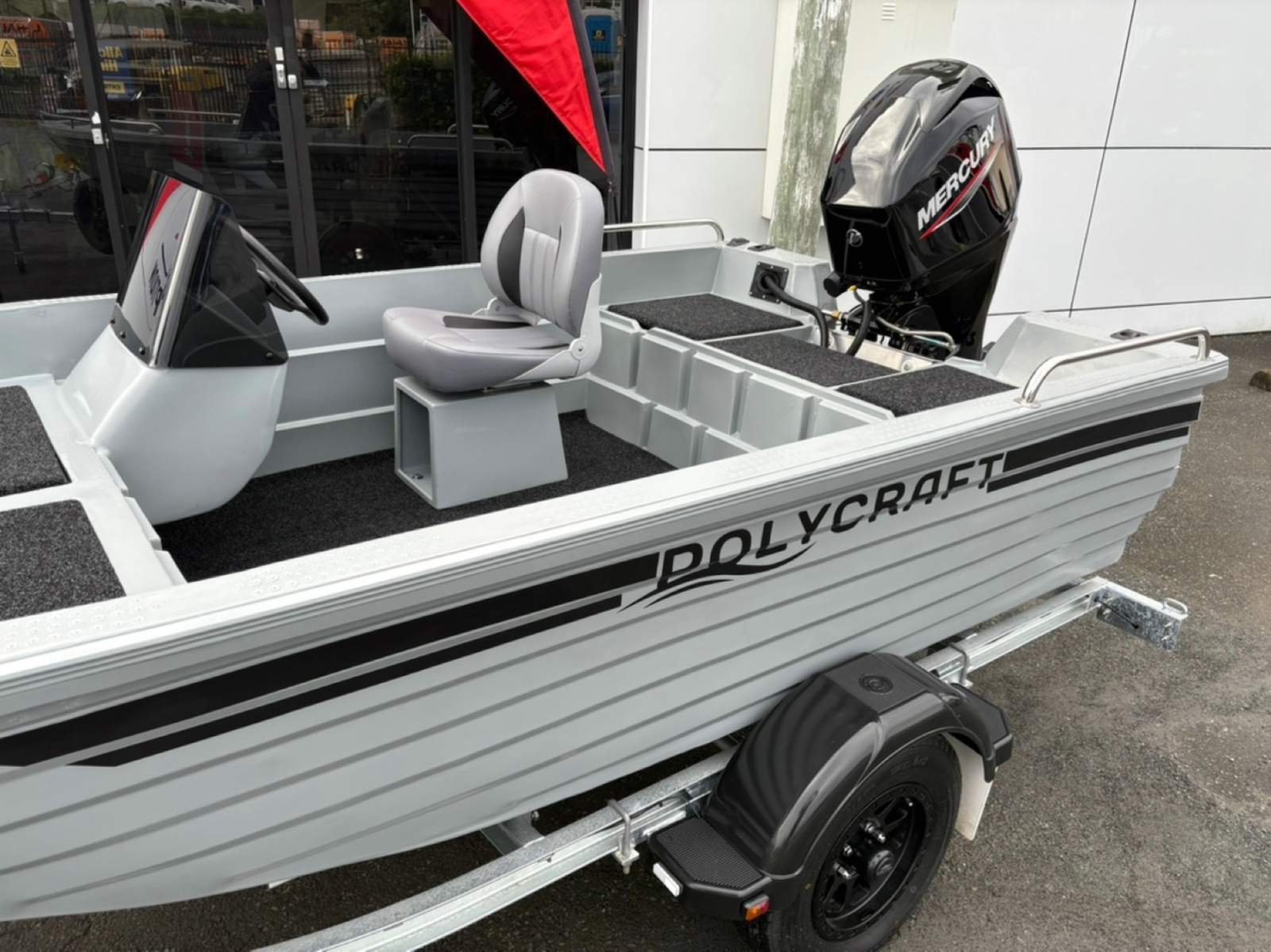 New Polycraft 4.10 Challenger Side Console