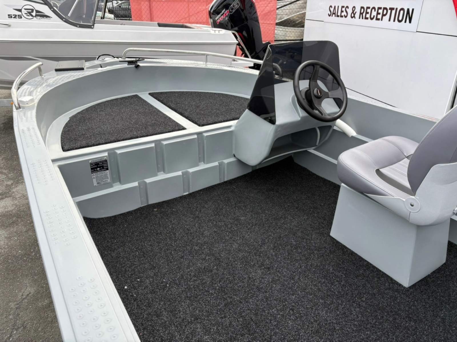New Polycraft 4.10 Challenger Side Console