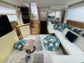 Hatteras 52