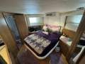 Hatteras 52