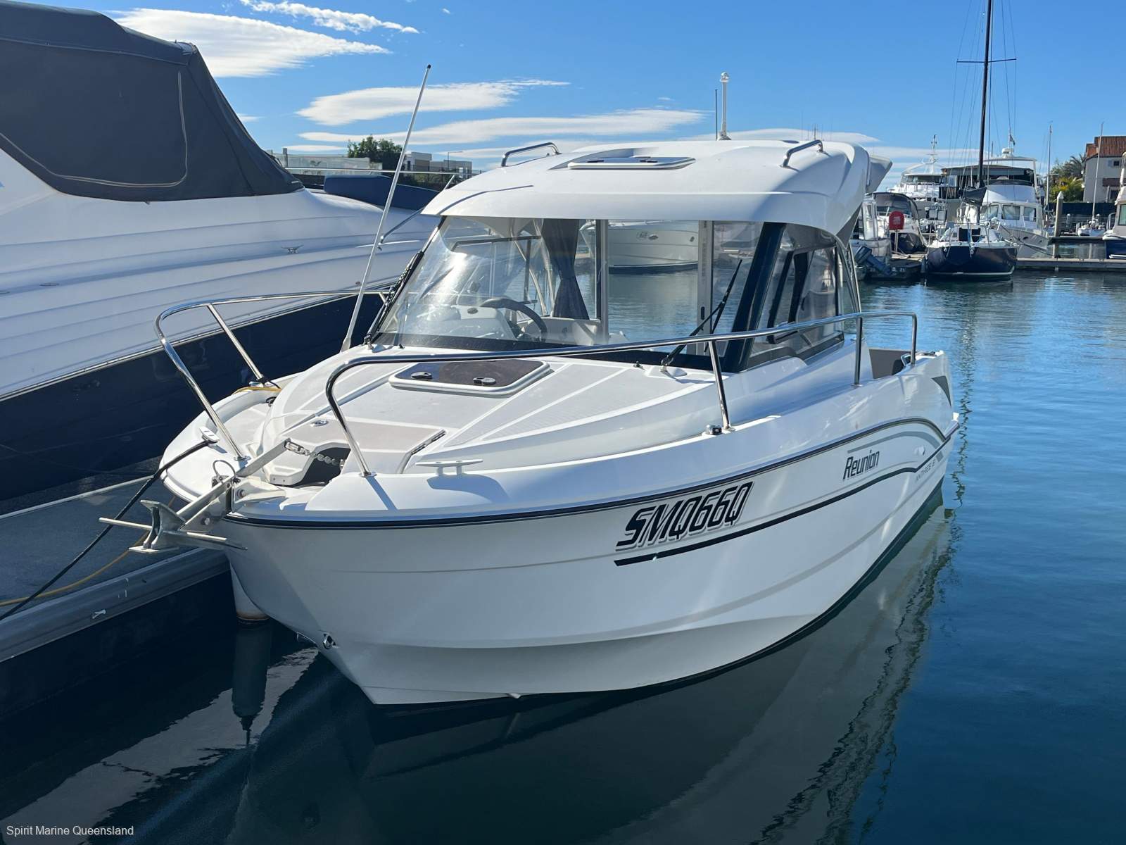 Beneteau Antares 6