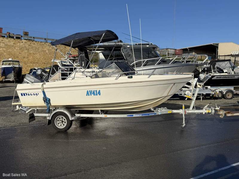 Western Craft 520 Runabout 75hp Yamaha 2 Stroke Motor
