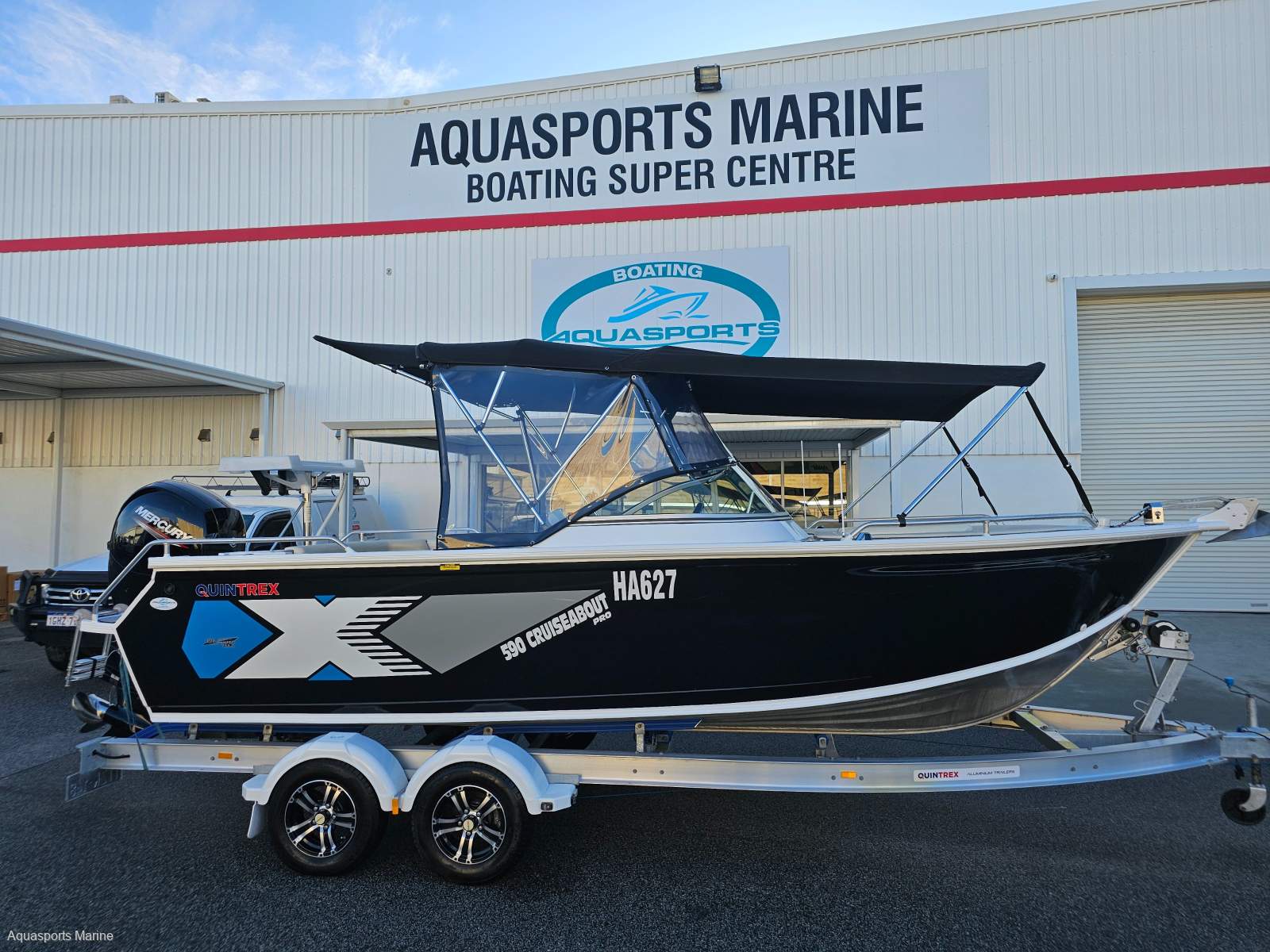 Quintrex 590 Cruiseabout Pro
