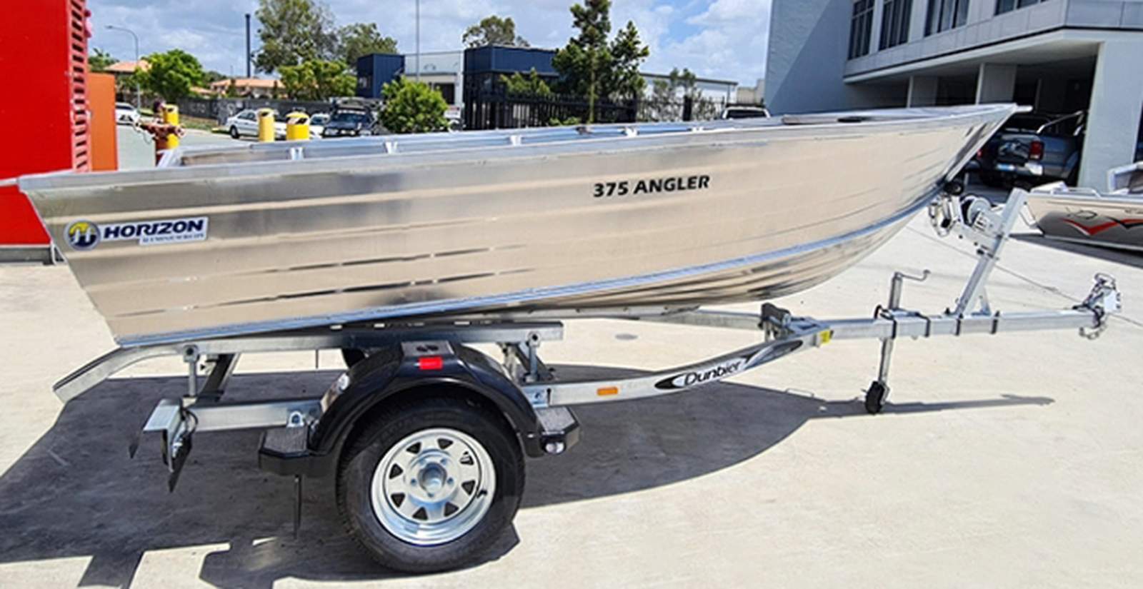 Horizon 375 Angler