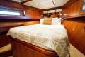 Hampton 680 Pilothouse Motor Yacht