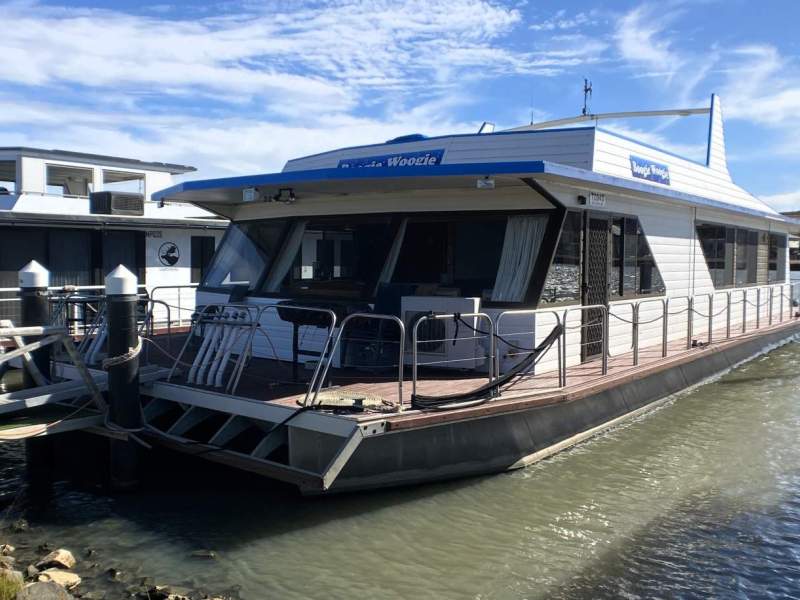 "BOOGIE WOOGIE". Two Deck, Dual Helm, Houseboat.
