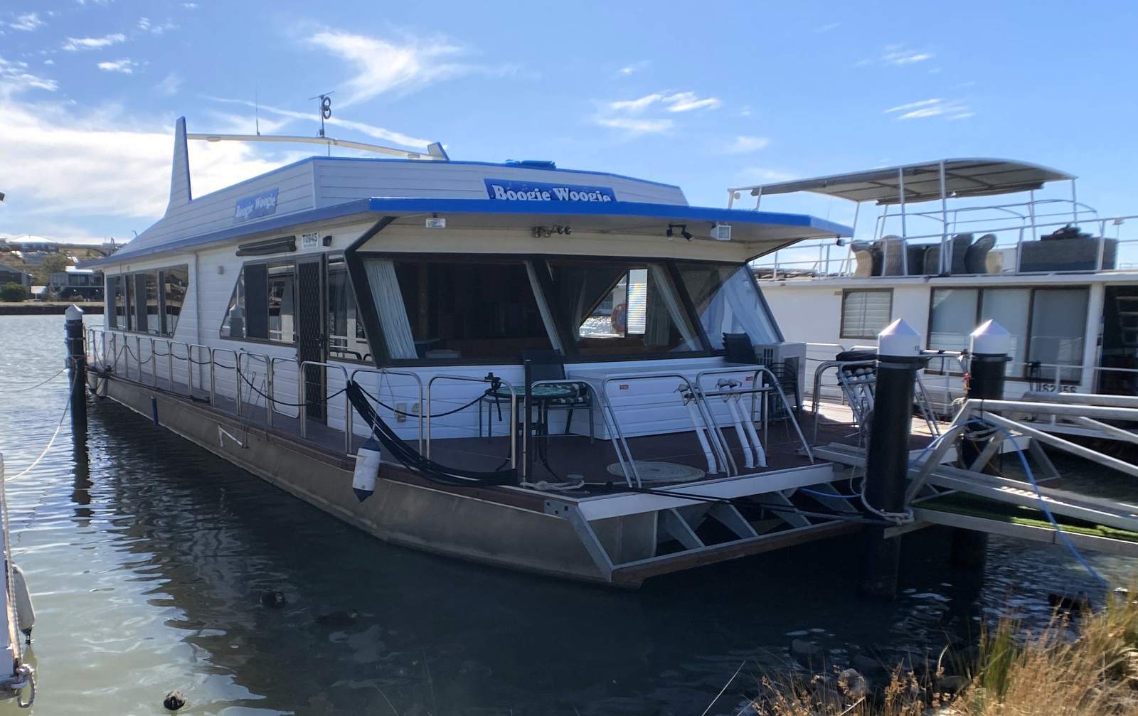 "BOOGIE WOOGIE". Two Deck, Dual Helm, Houseboat.