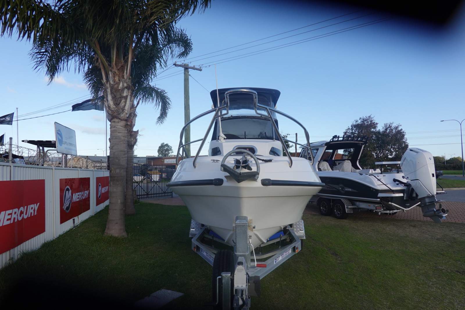 Commodore Couta 685