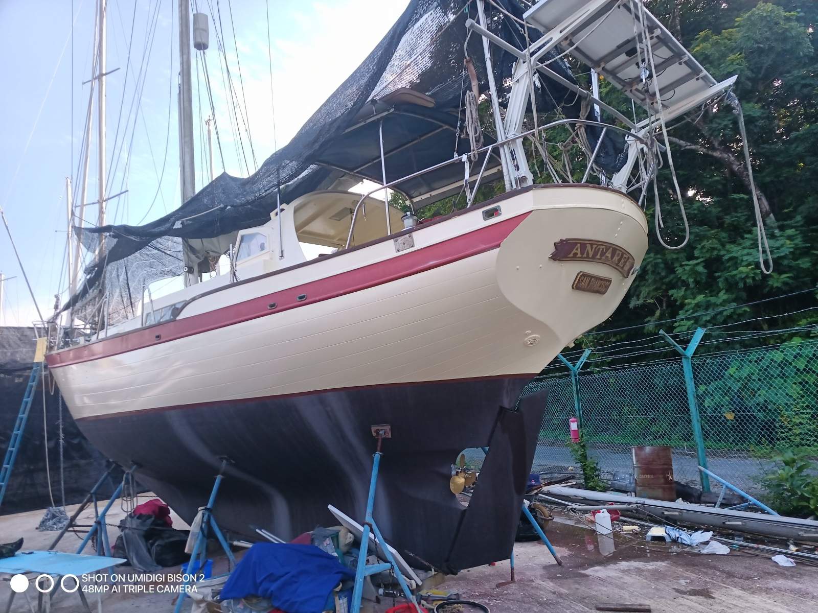 Downeaster 38 Blue Water Cruising boat, Cutter rig