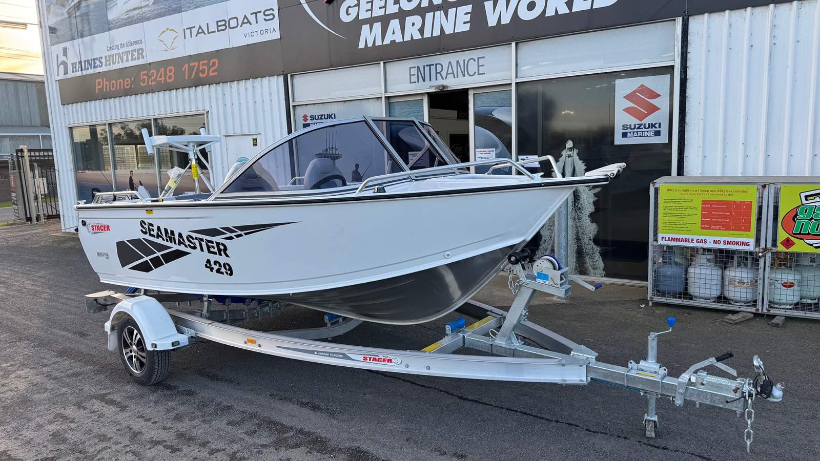 Stacer 429 Sea Master
