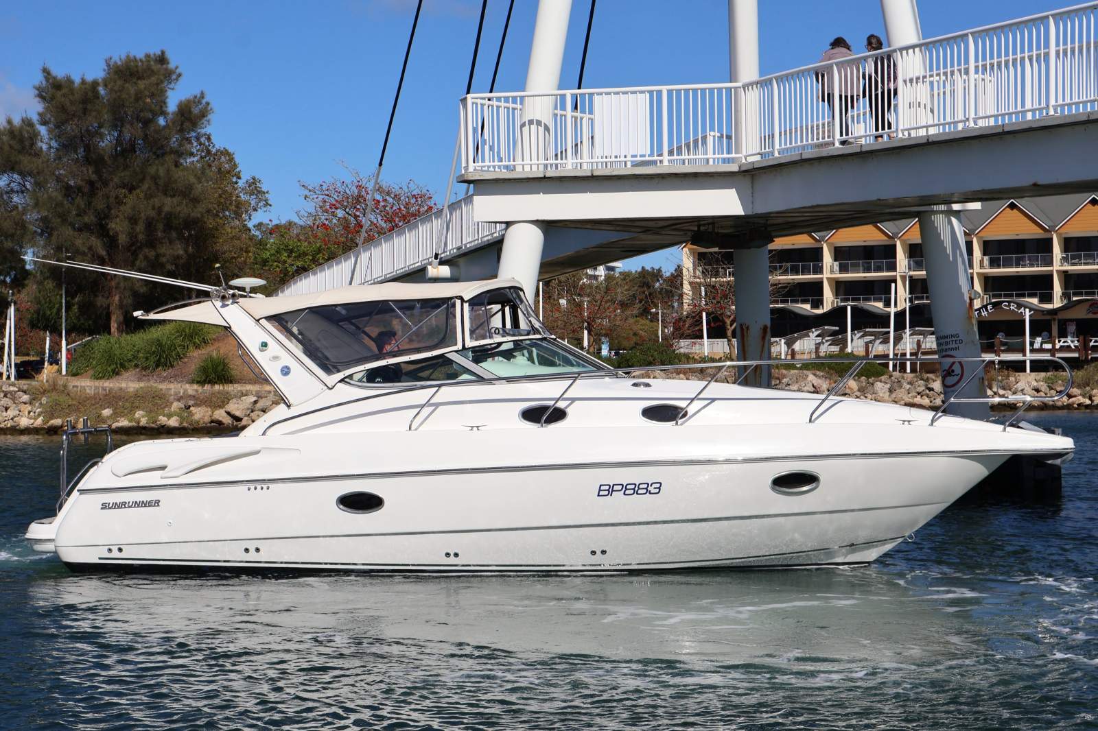 Sunrunner 3300 - Twin 2014 Volvo Penta V6's!