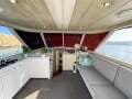 AM 38 Flybridge Cruiser
