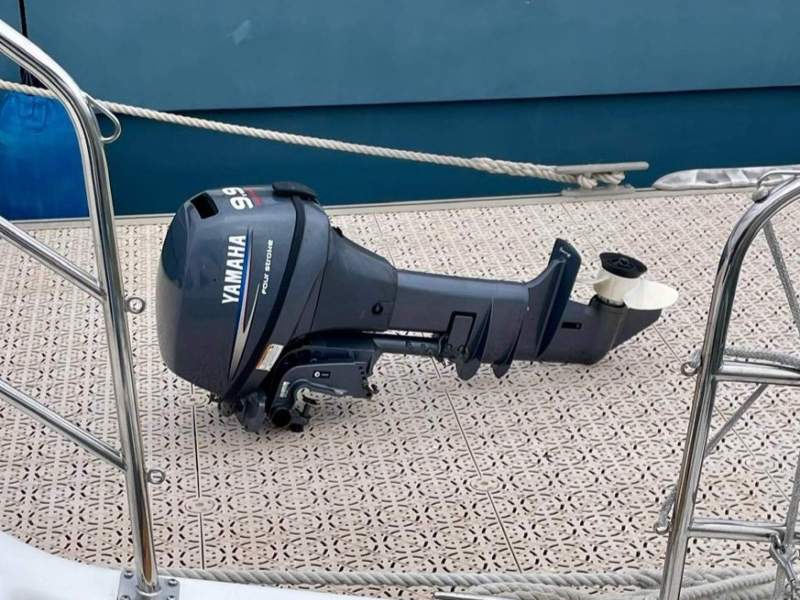YAMAHA 9.9 HP 4 STROKE HIGH THRUST OUTBOARD - ELECTRIC START