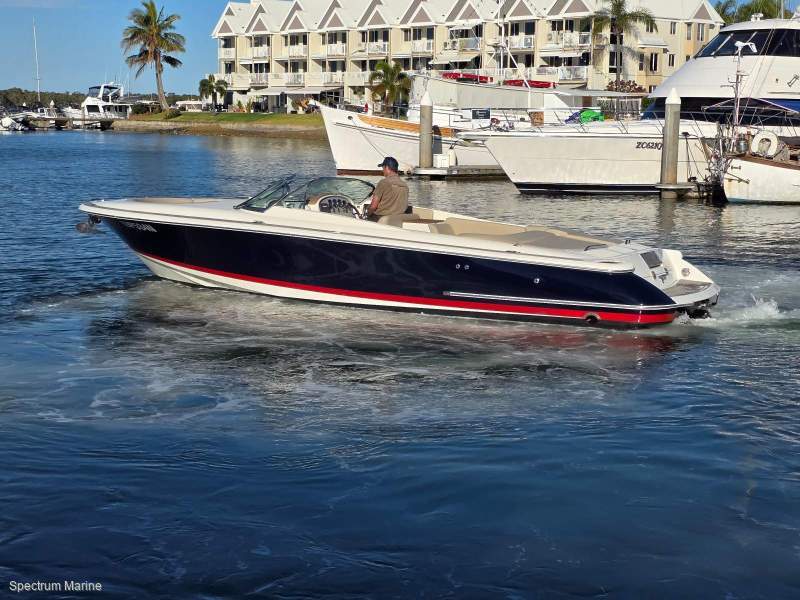 Chris Craft Launch 28 Heritage Edition