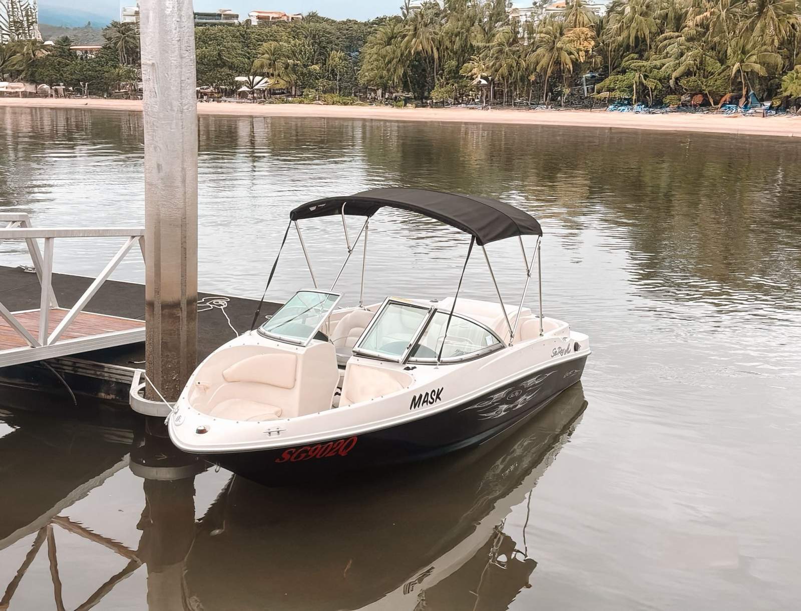 Sea Ray 175 Bowrider