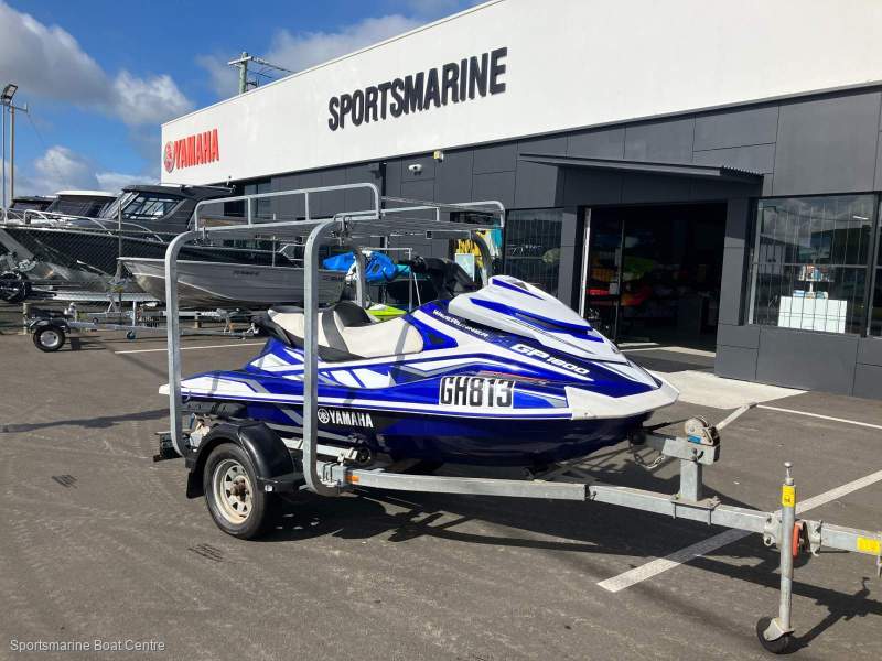 Yamaha GP1800 Waverunner & trailer package