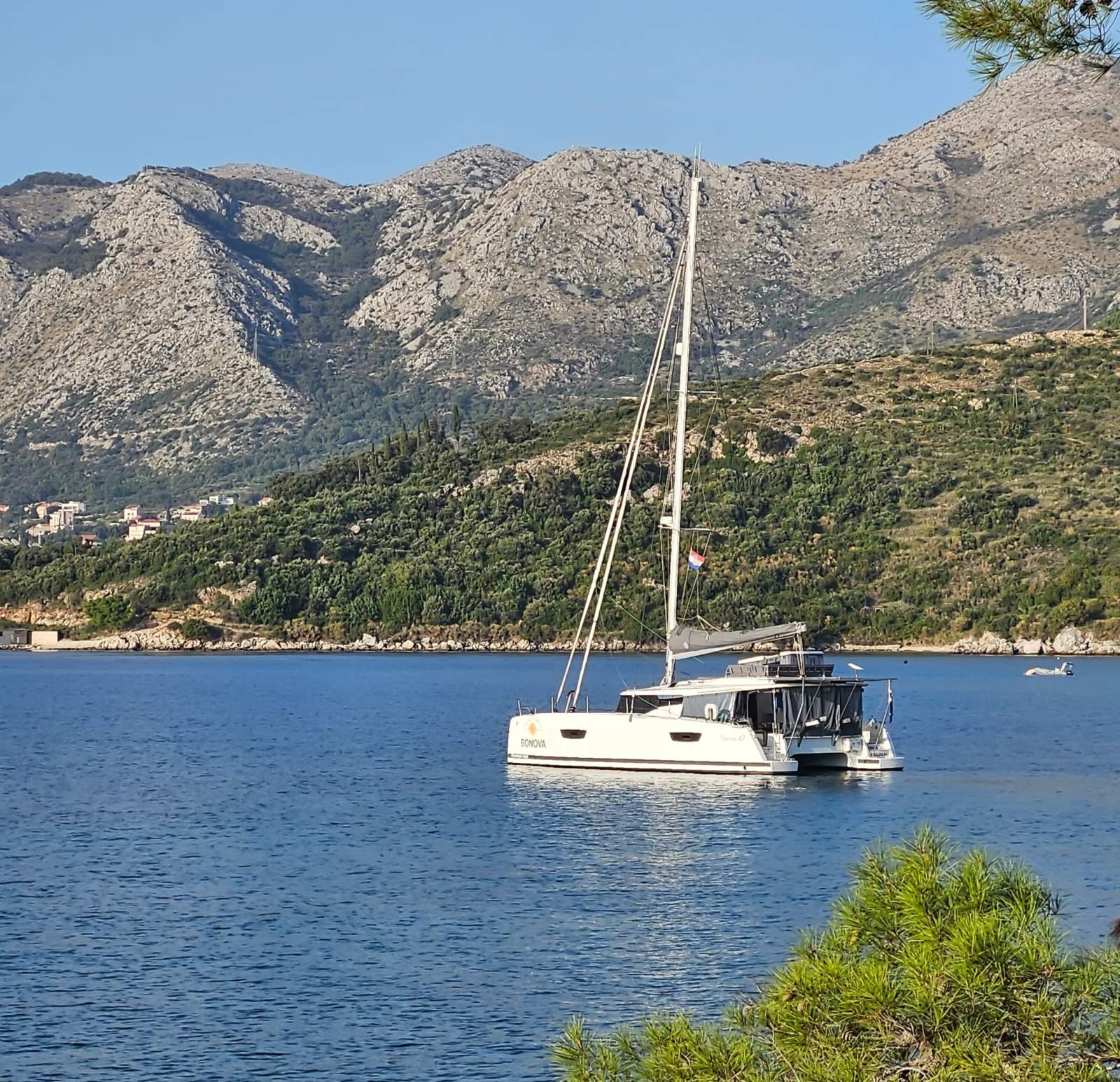 Fountaine Pajot Tanna 47 - Many Upgrades!