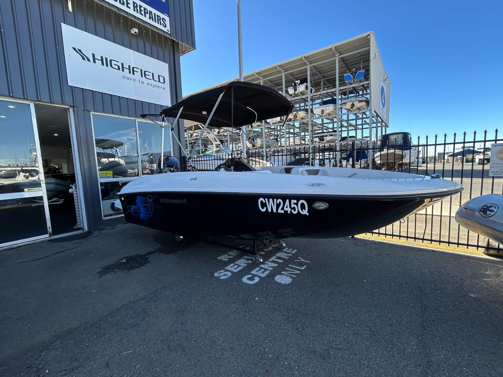 Bayliner Element E16