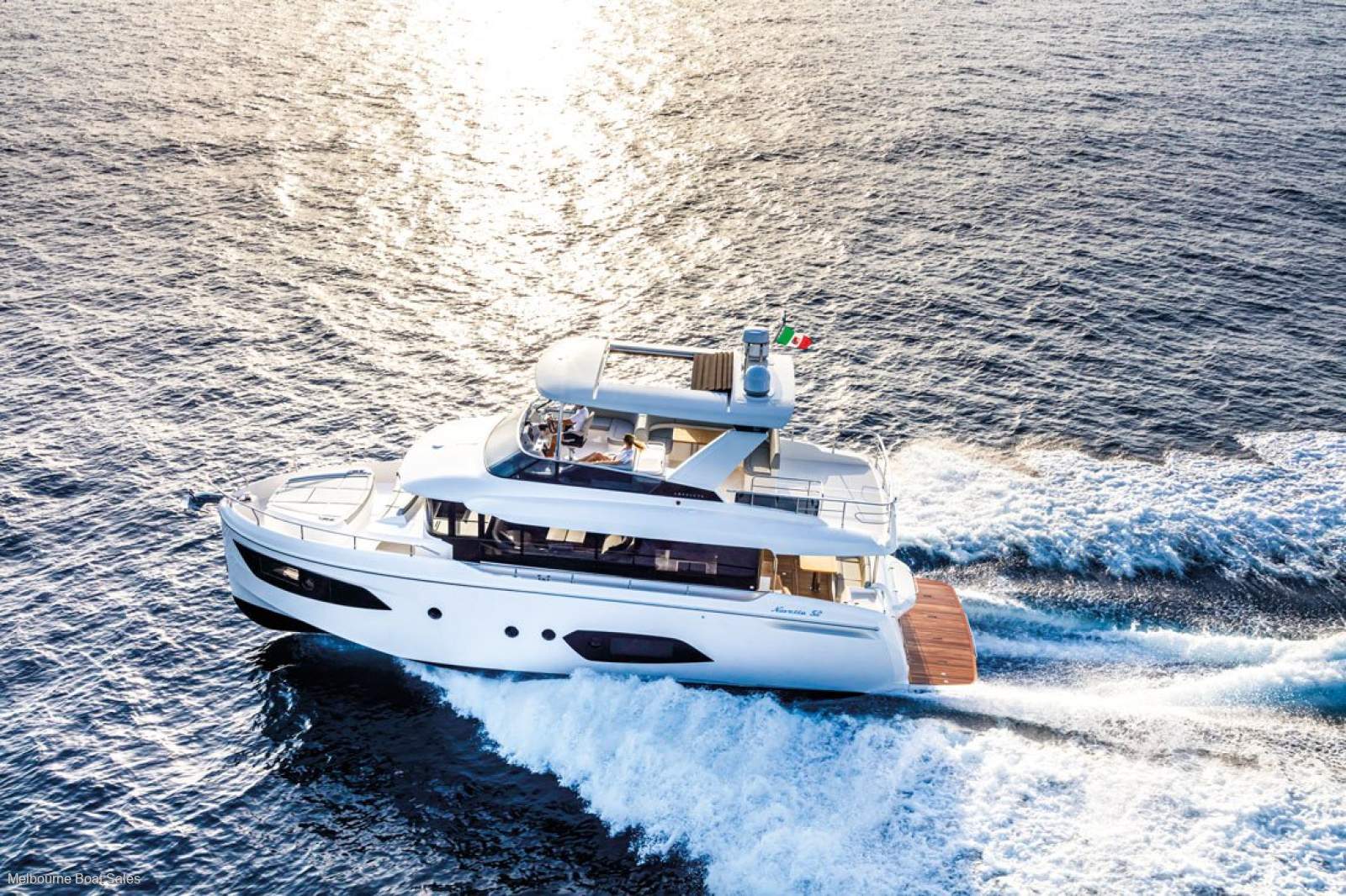 Absolute Navetta 52 - THE ABSOLUTE APPEAL Absolute Navetta 52 - THE ABSOLUTE APPEAL