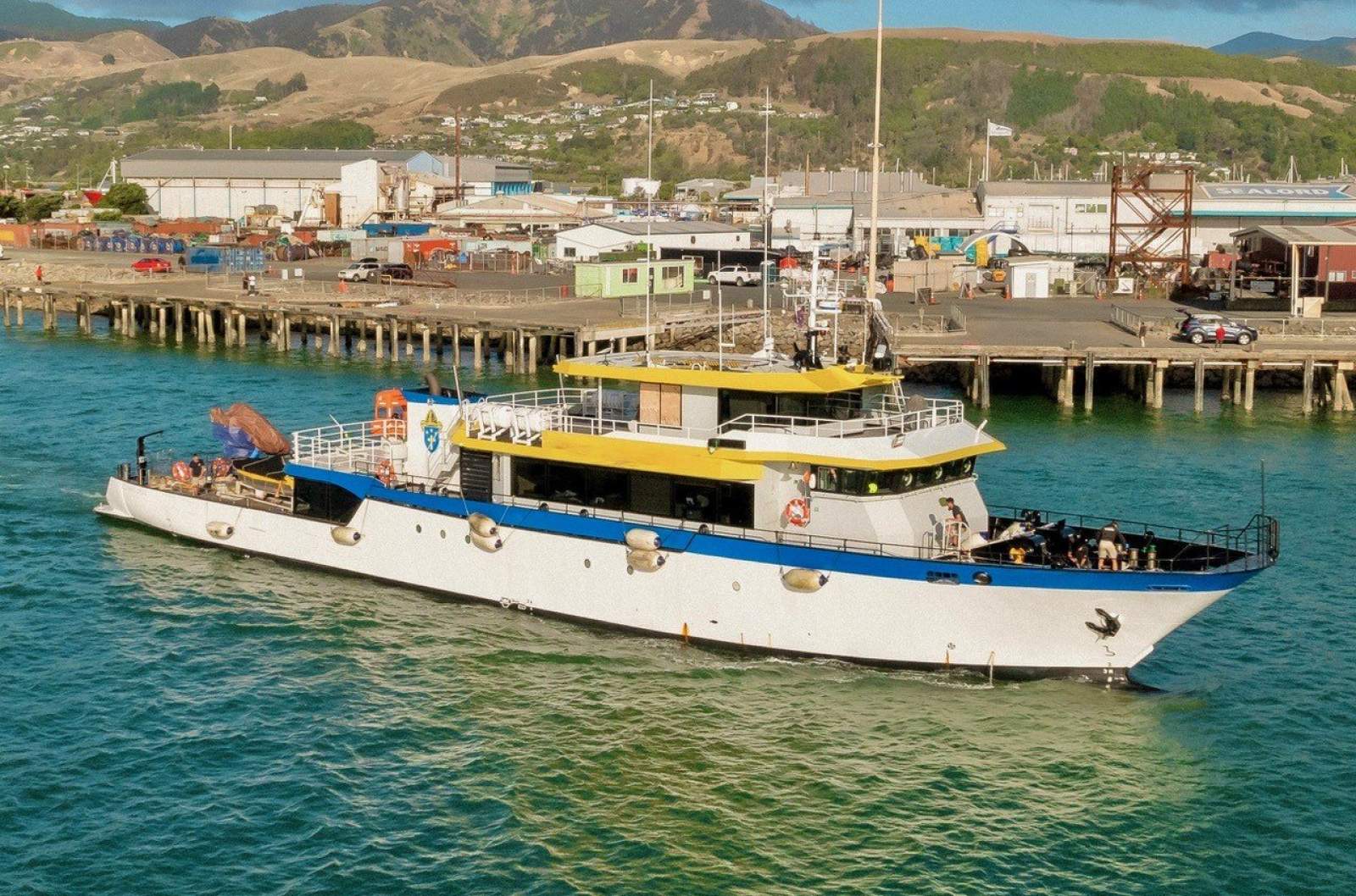 45m Expedition Yacht