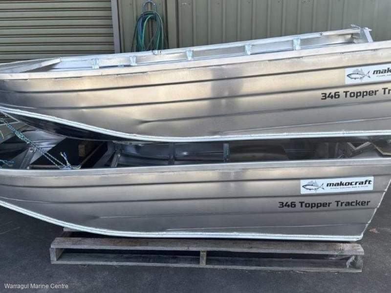 Makocraft 346 Topper Tracker HULL ONLY
