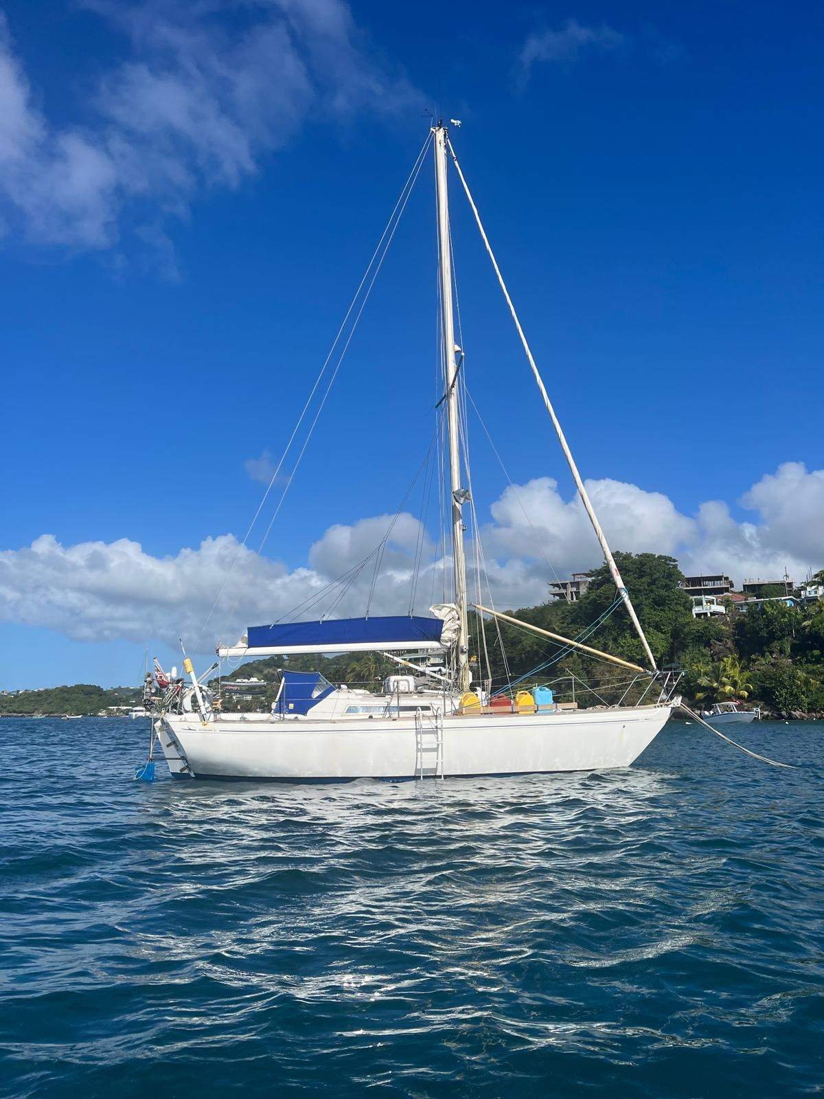 Nicholson 31 Long Keel GRP Masthead Sloop