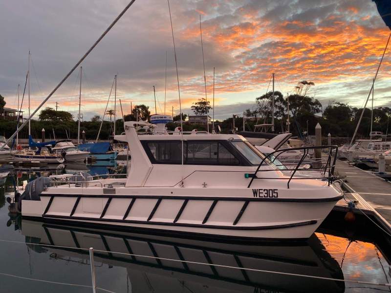 Noosa Cat 2700 Long Cab Hard Top