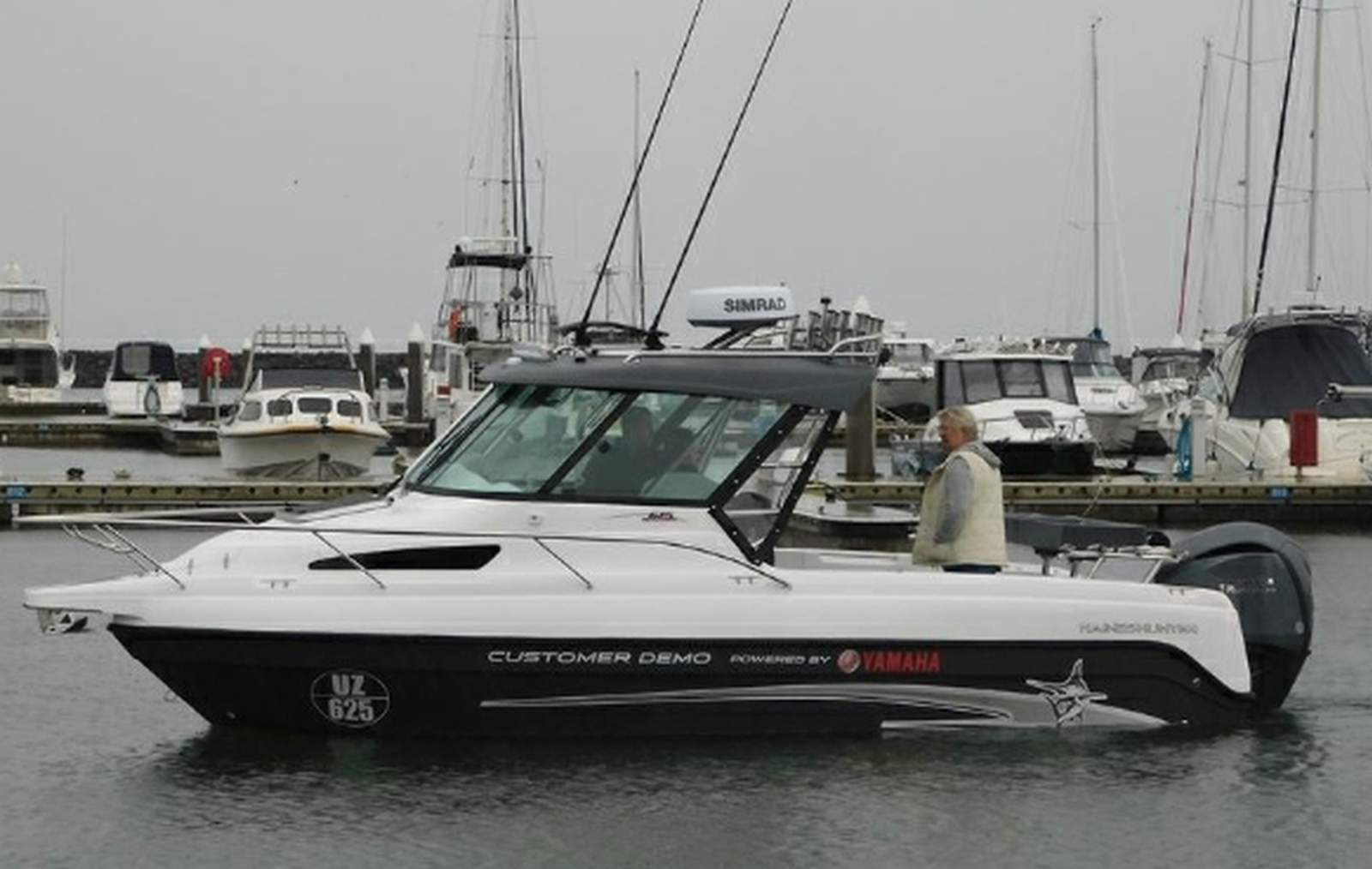 New Haines Hunter 675 Enclosed
