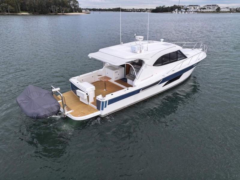 Riviera 445 SUV