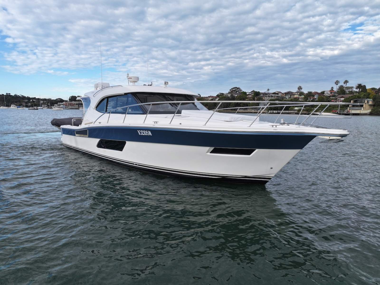 Riviera 445 SUV