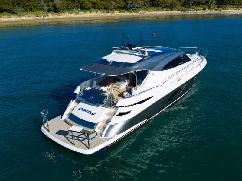 Riviera 6000 Sport Yacht Platinum Edition 2024 Model