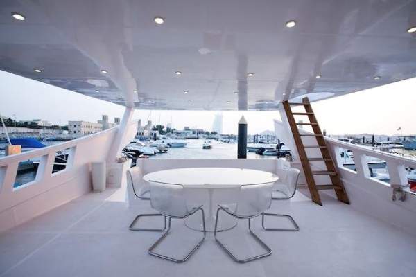 80ft Fiber Dhow