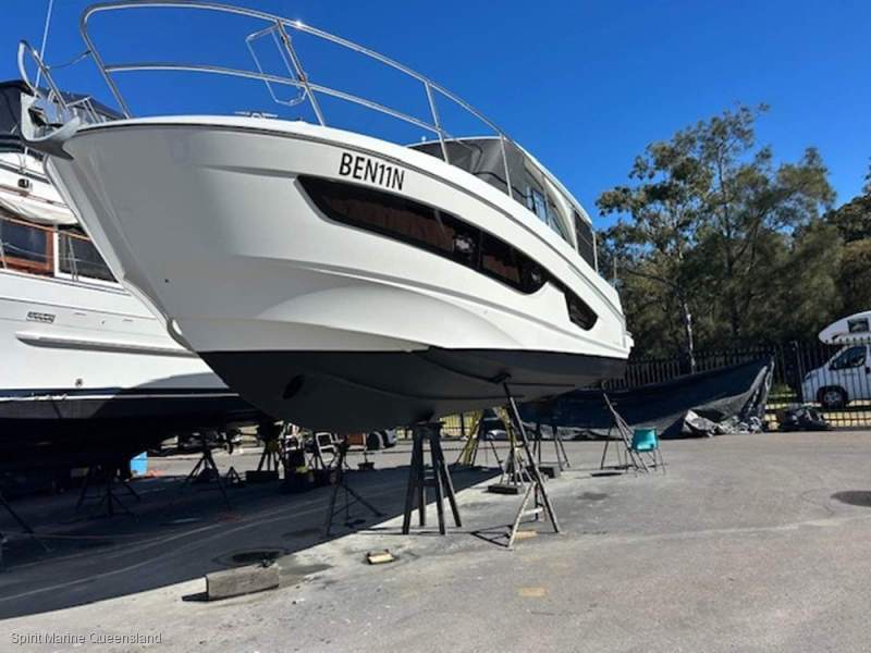 Beneteau Antares 11 OB