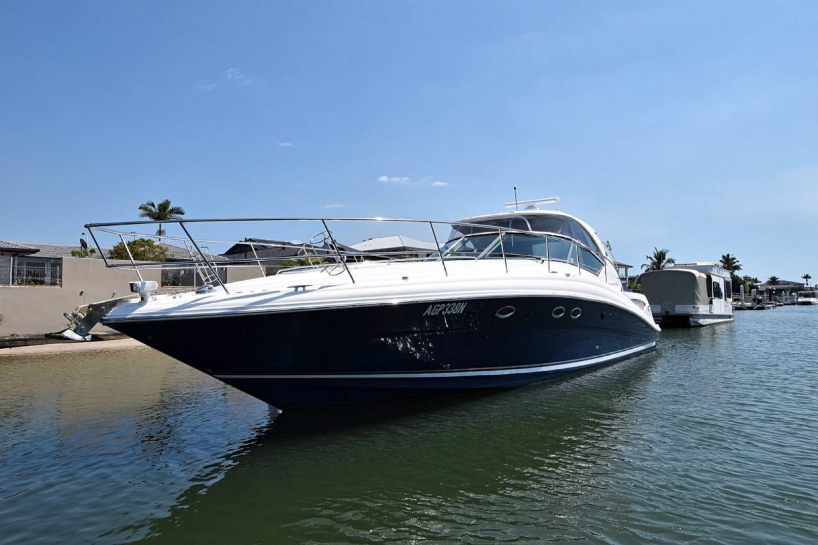 Sea Ray 455 Sundancer