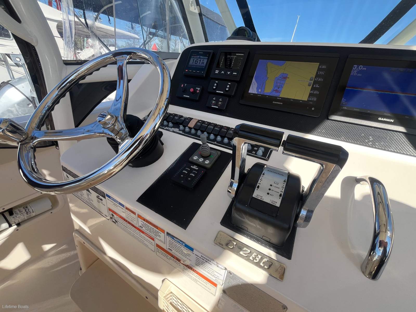 Pursuit C280 - 2011MY
