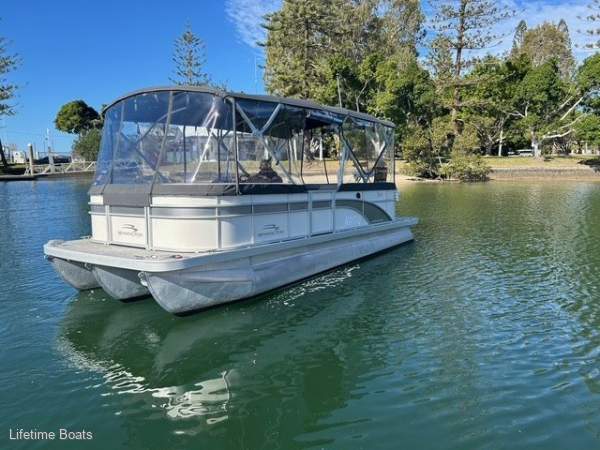 Bennington Pontoon Boat 21 S - 2021MY - Tri Hull -
